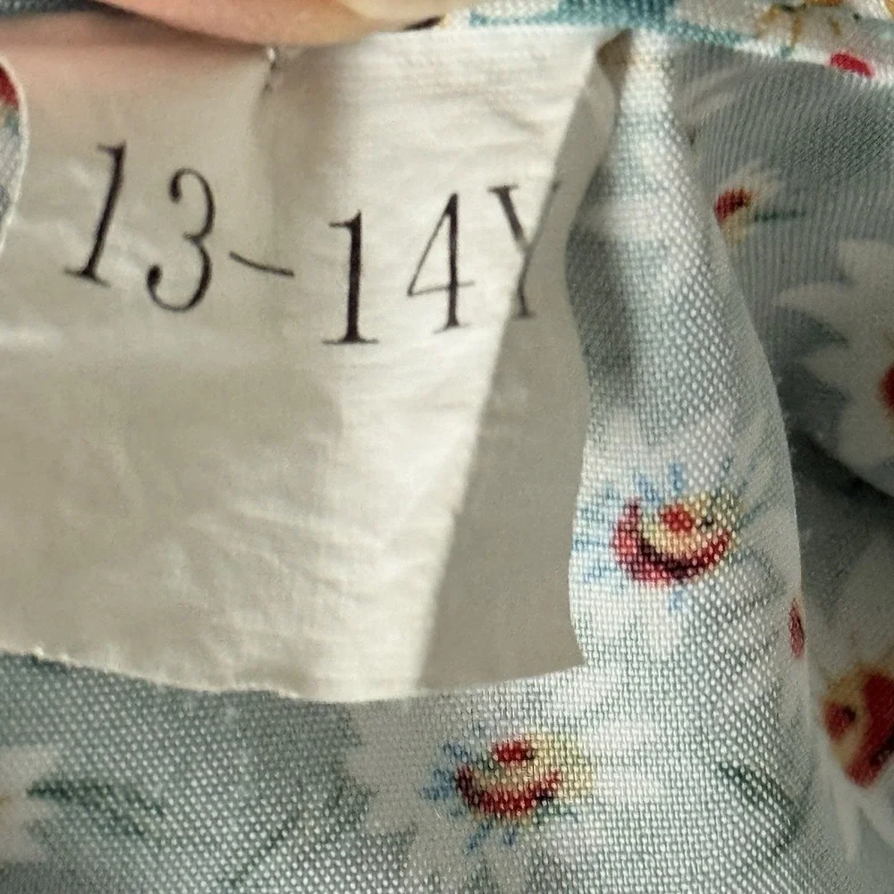 Unbranded this sleeveless